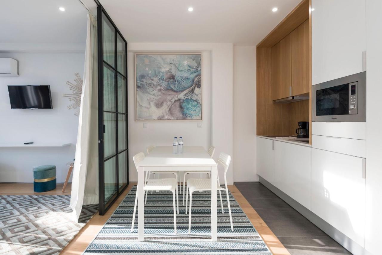 Lovelystay - Wohaza Apartment With Free Private Parking OOporto Exterior foto